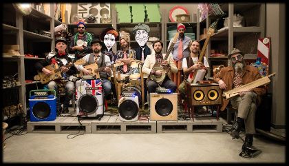 Ricicla Costruisci, Suona! con Gaudats Junk Band Ricicla Costruisci, Suona! con Gaudats Junk Band